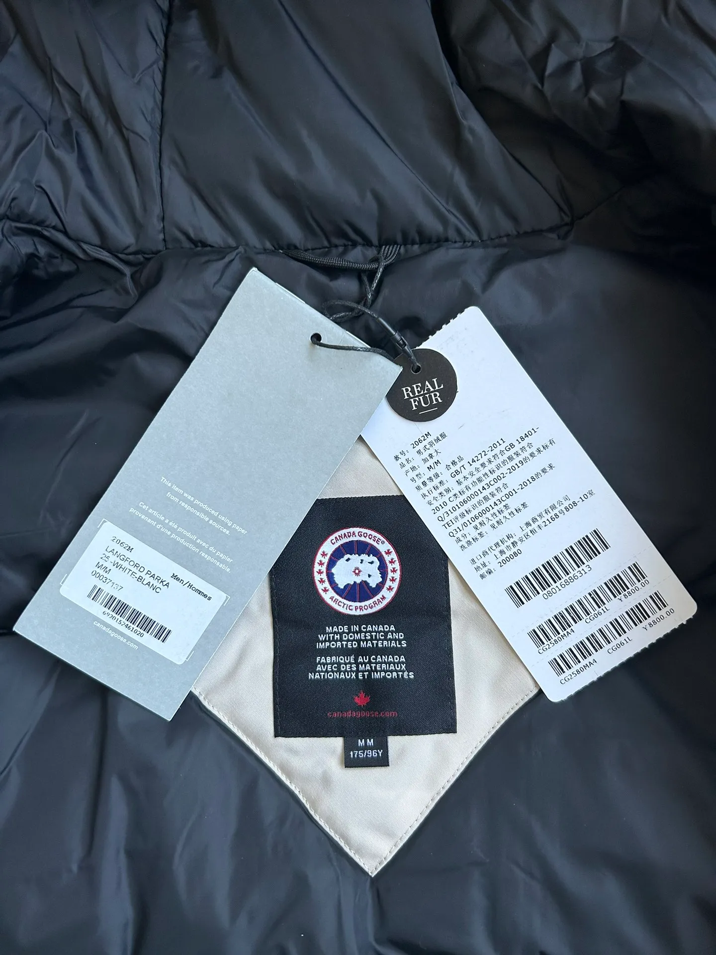 P720 Big Goose 13 Langford men's down jacket. Color (red label) black, dark blue, off-white, gray, gray camouflage. Color (black label) black black label, gray black label. Size: S. M. L. XL. XXL.